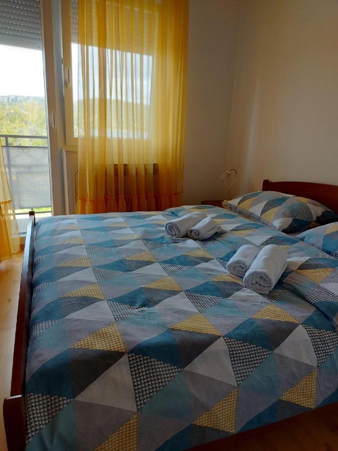 Apartman Luka Jadrtovac Dış mekan fotoğraf