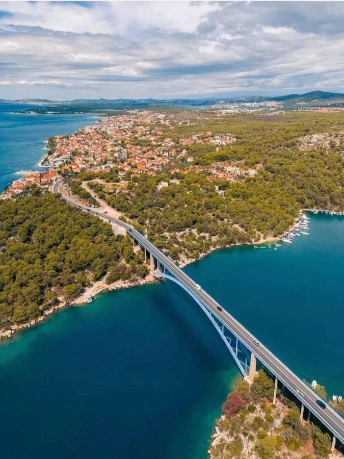 Apartman Luka Jadrtovac Dış mekan fotoğraf