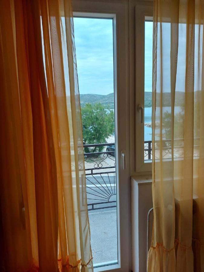 Apartman Luka Jadrtovac Dış mekan fotoğraf