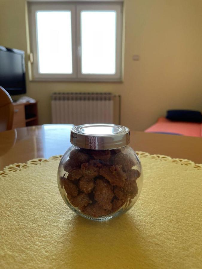 Apartman Luka Jadrtovac Dış mekan fotoğraf